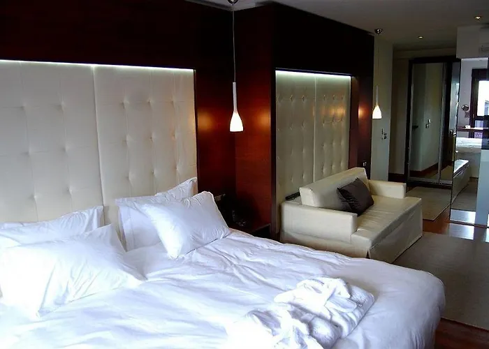 Eternity Boutique מלון 4*