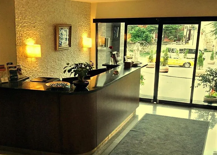 Eternity Boutique 4*