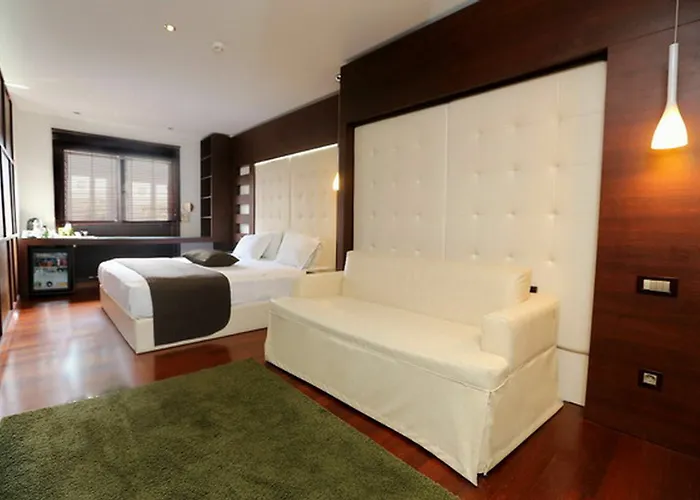 מלון Eternity Boutique