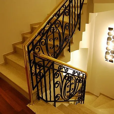 Eternity Boutique Hotell 4*