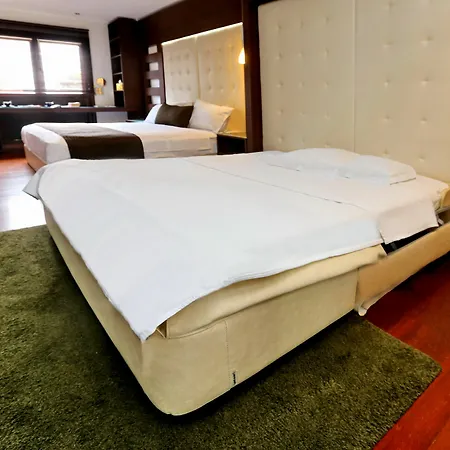 Eternity Boutique Hotell 4*