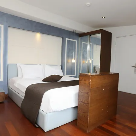 Hotell Eternity Boutique 4*