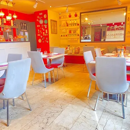 Eternity Boutique 4*