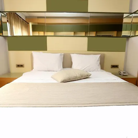 Hotel Eternity Boutique 4*