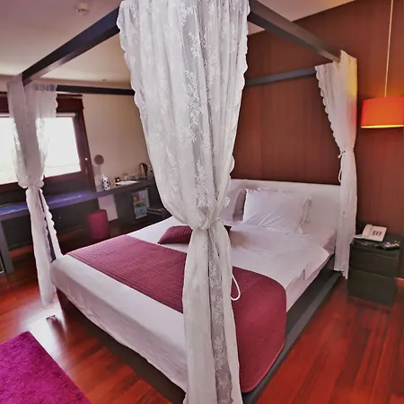 Eternity Boutique Otel 4*