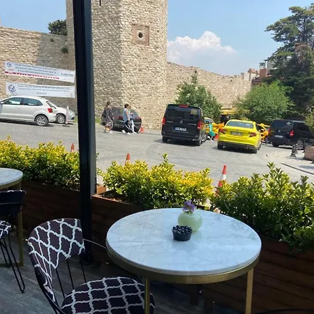 Eternity Boutique Otel 4*